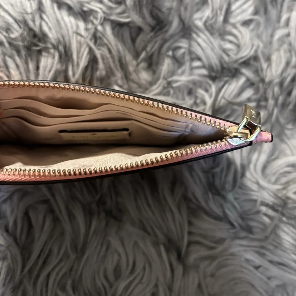 Kate Spade Madison Large Slim Card Holder - Picture 2 of 3